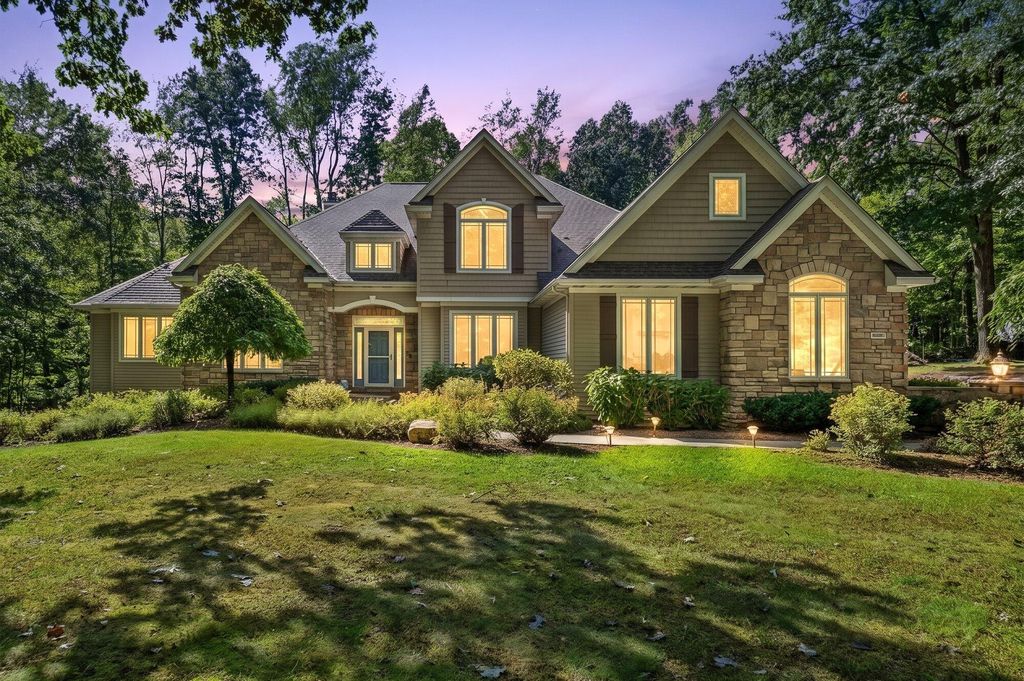 9607 Maricopa Trail, Kalamazoo