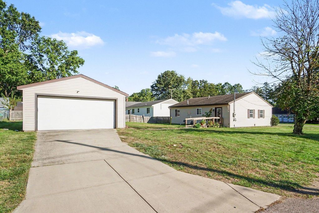 409 E Division Street, Vicksburg