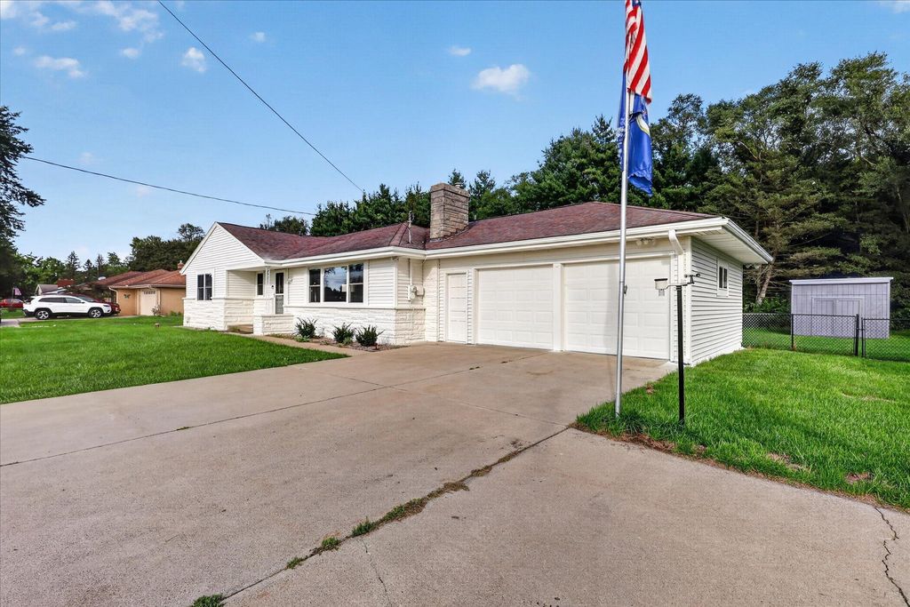 6896 N Riverview Drive, Kalamazoo