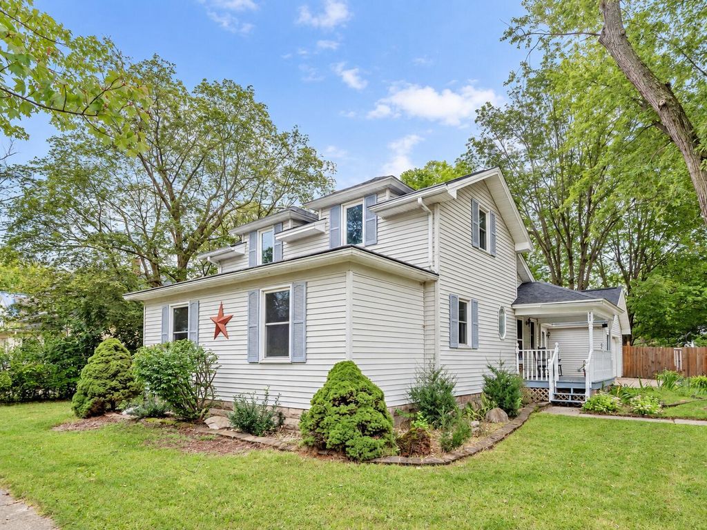 237 S Railroad Street, Lawton