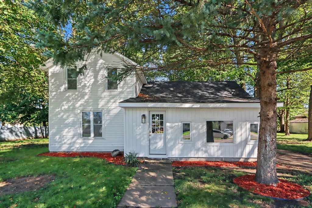 515 Osterhout Street, Schoolcraft