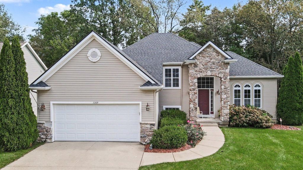 3209 Jacobs Circle, Kalamazoo
