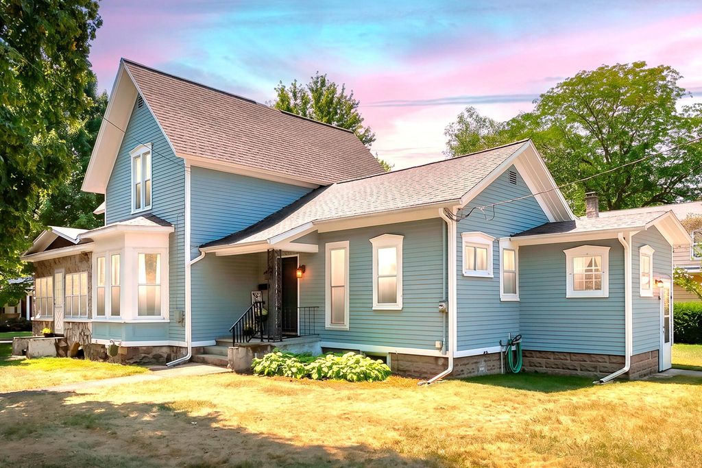 120 Hicks Street, Plainwell