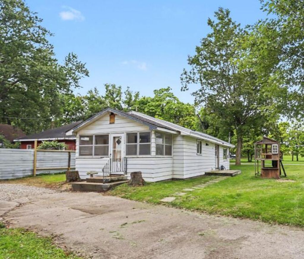 210 N 16th Street N, Springfield