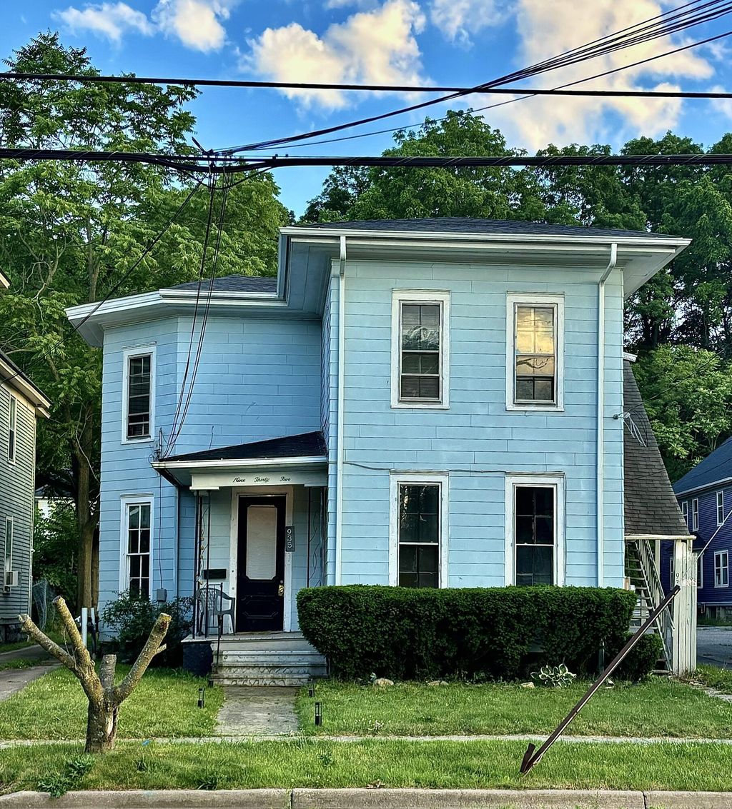 935 W Lovell Street, Kalamazoo