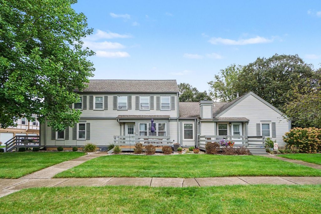 5591 Grand Traverse Lane, Portage
