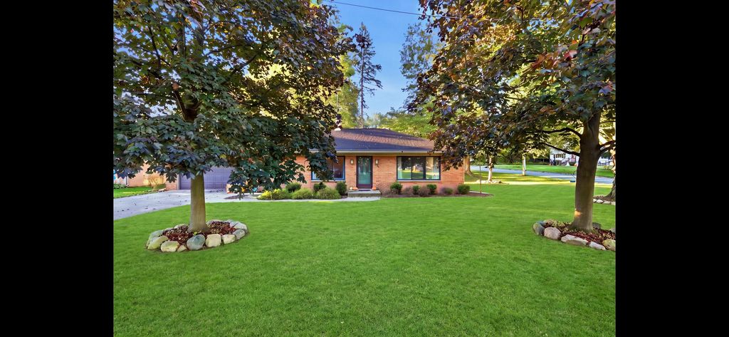 236 W South Street, Hastings