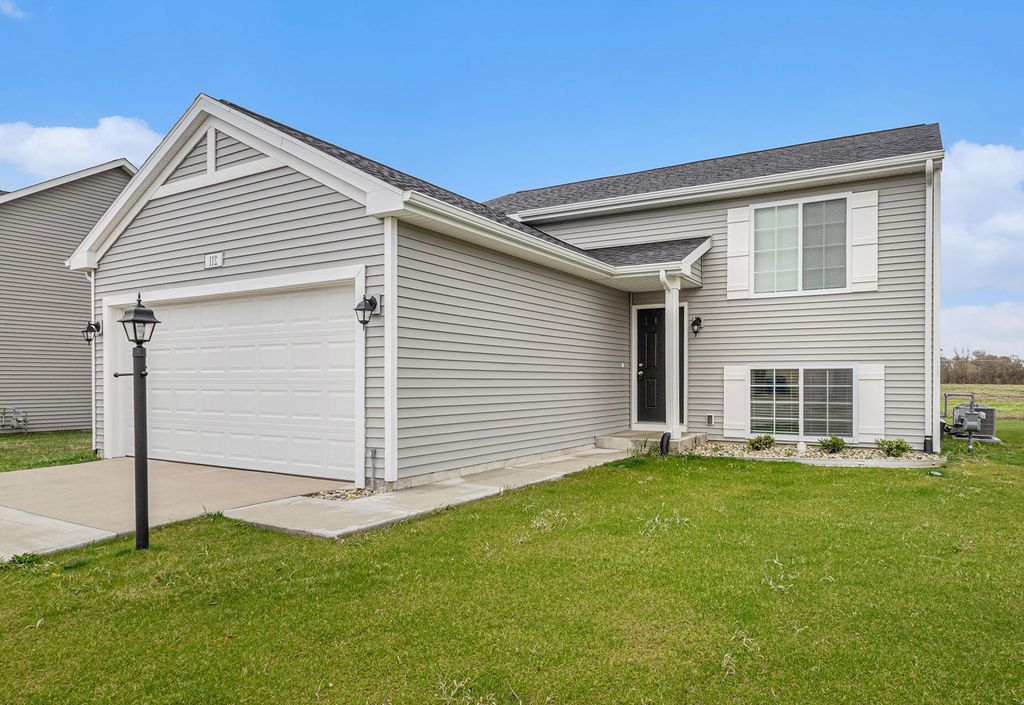 1674 Aspen Trails, Otsego