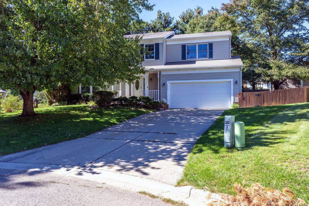 7410 Arborcrest Court, Portage