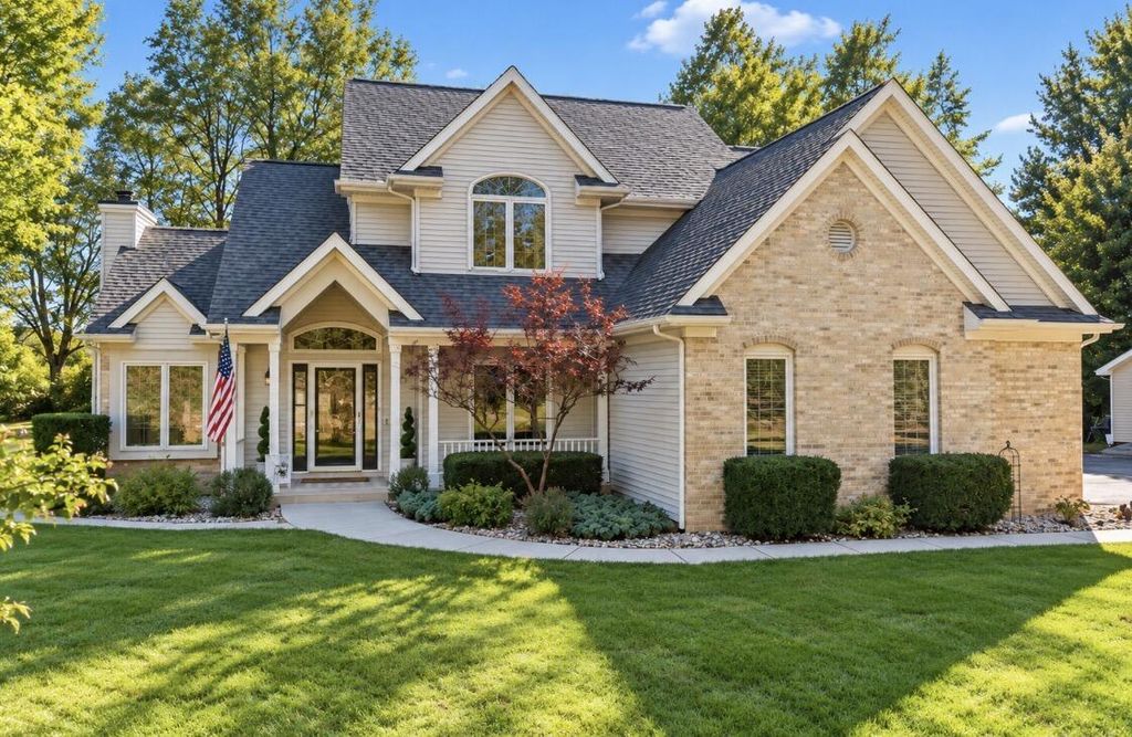 10464 E Ml Avenue E, Galesburg