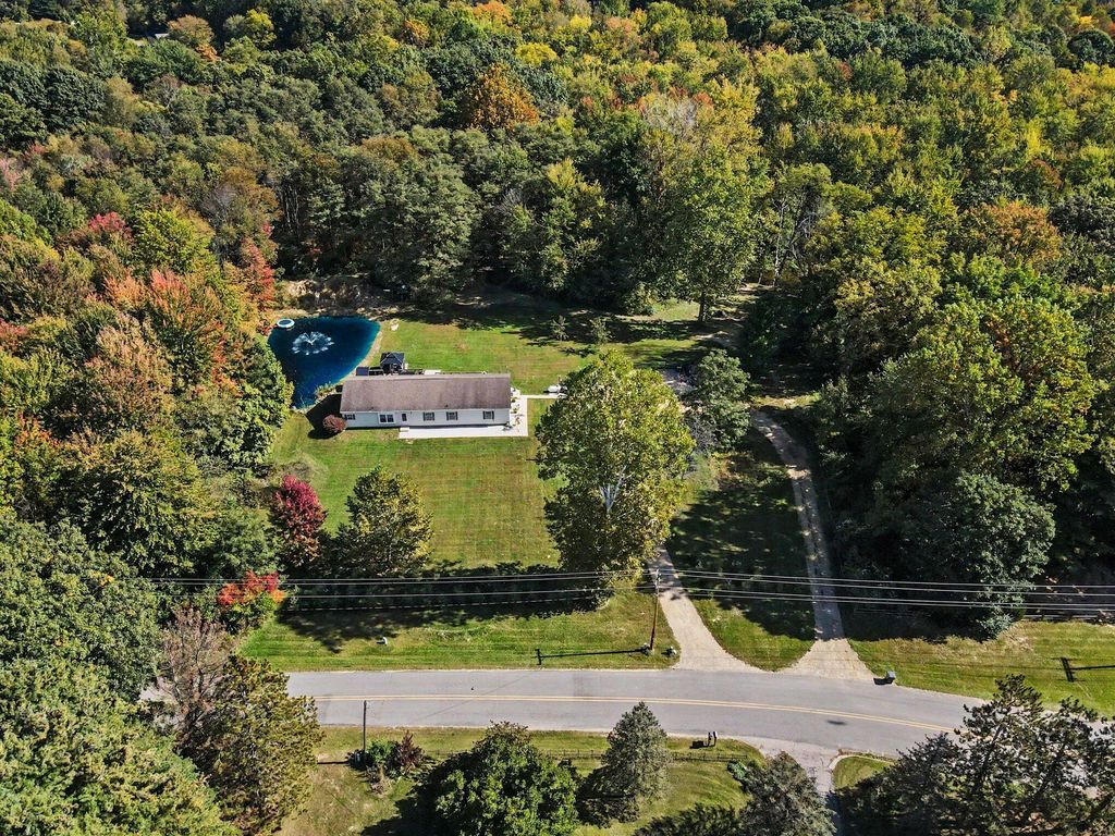 41803 35 1/2 Street, Paw Paw