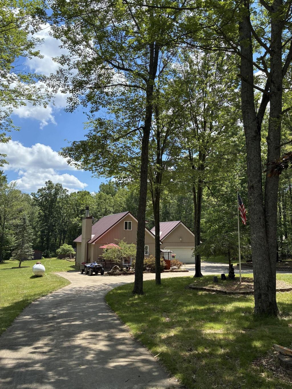 108 Deerwood Court, Au Sable township