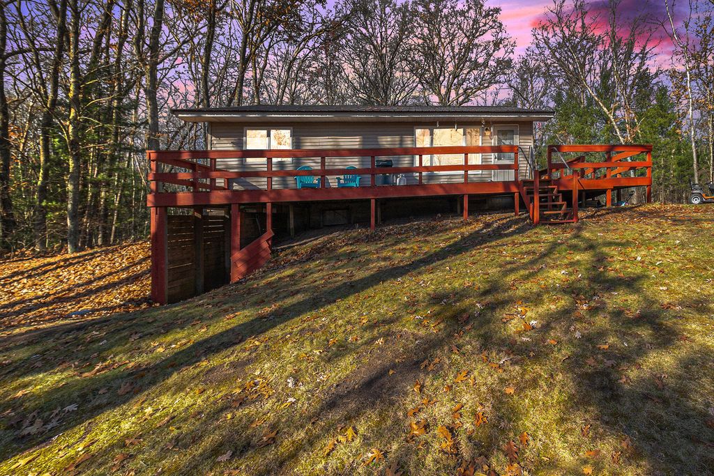 17764 Round Lake Road, Norman township