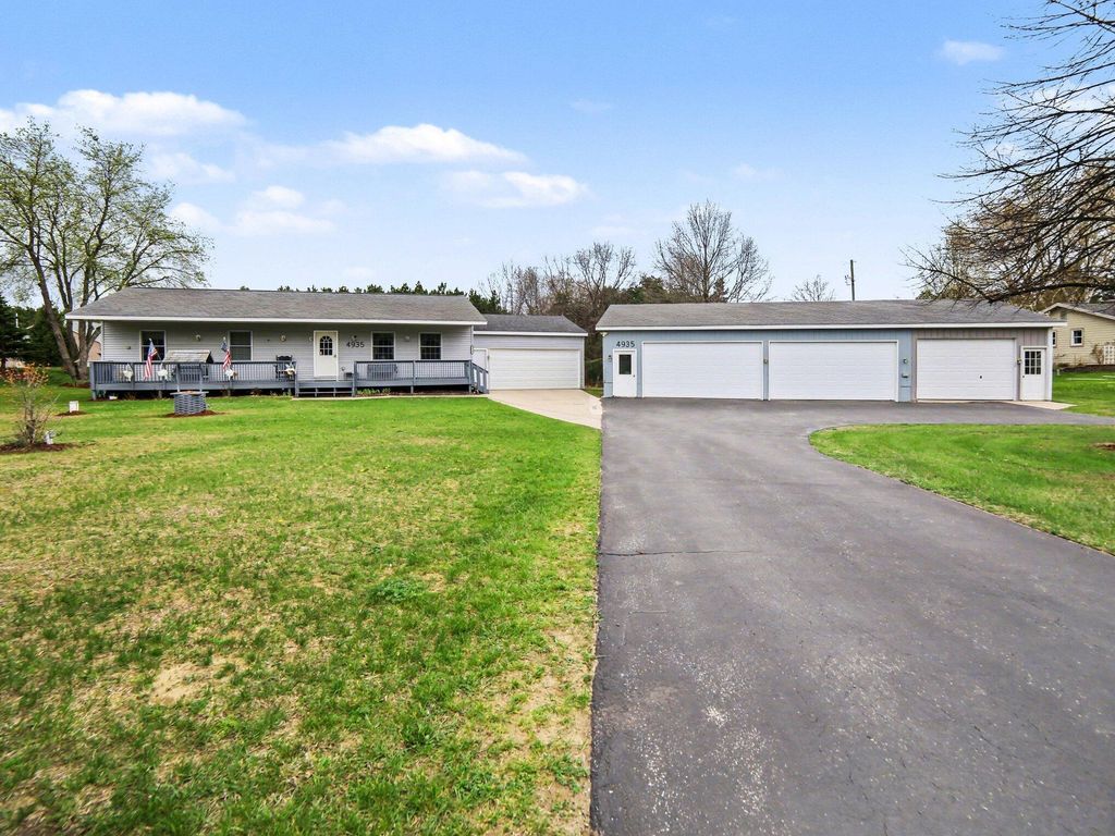 4935 W Deren Road, Summit township