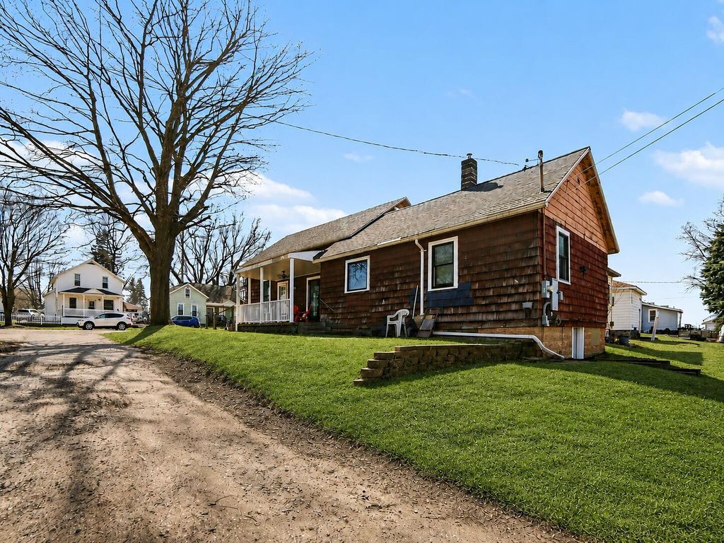 205 W 1st Street, Ludington city