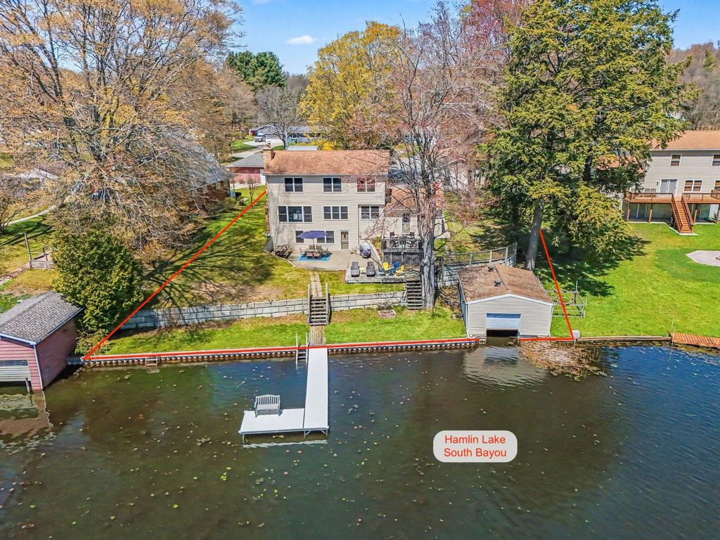 6875 W Illinois Street, Hamlin township