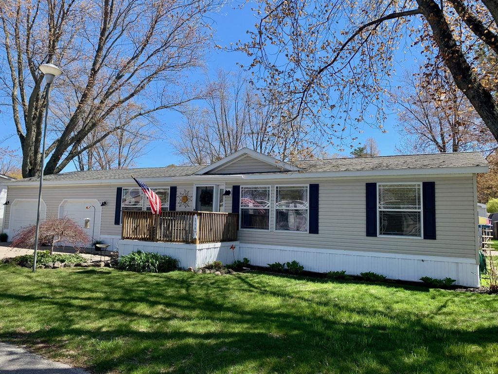 2778 Birch Street, Hamlin township