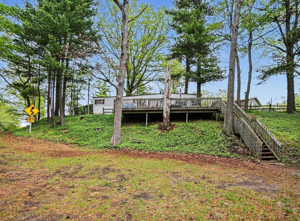 8408 W Easy Street, Golden township