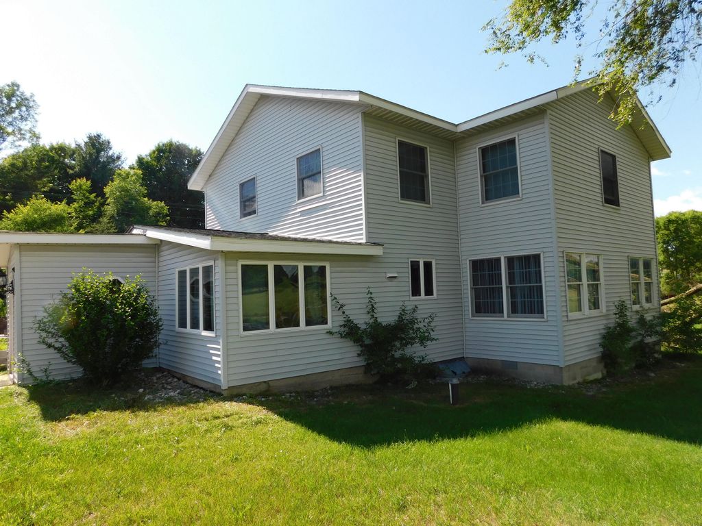 11518 Chippewa Highway, Bear Lake township