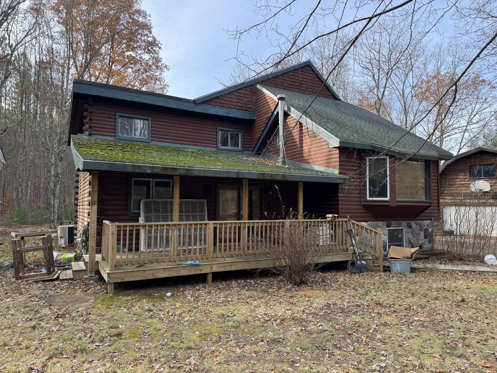 2772 Skidmore Road, Dickson township