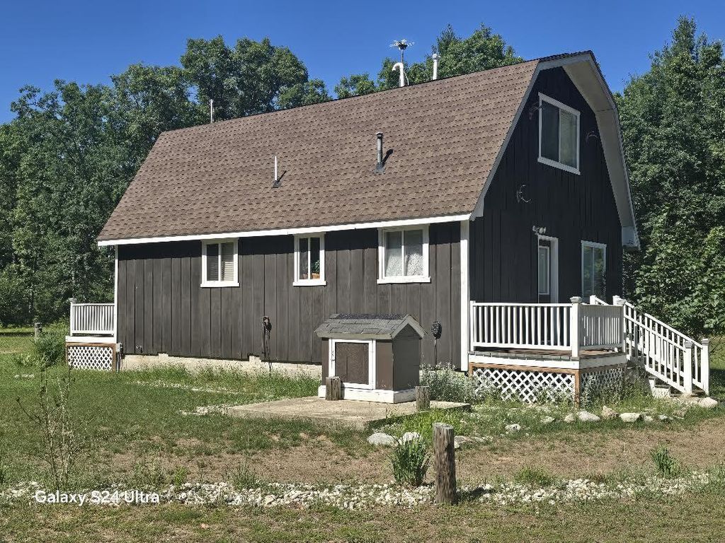 3875 Skocelas Road S, Maple Grove township