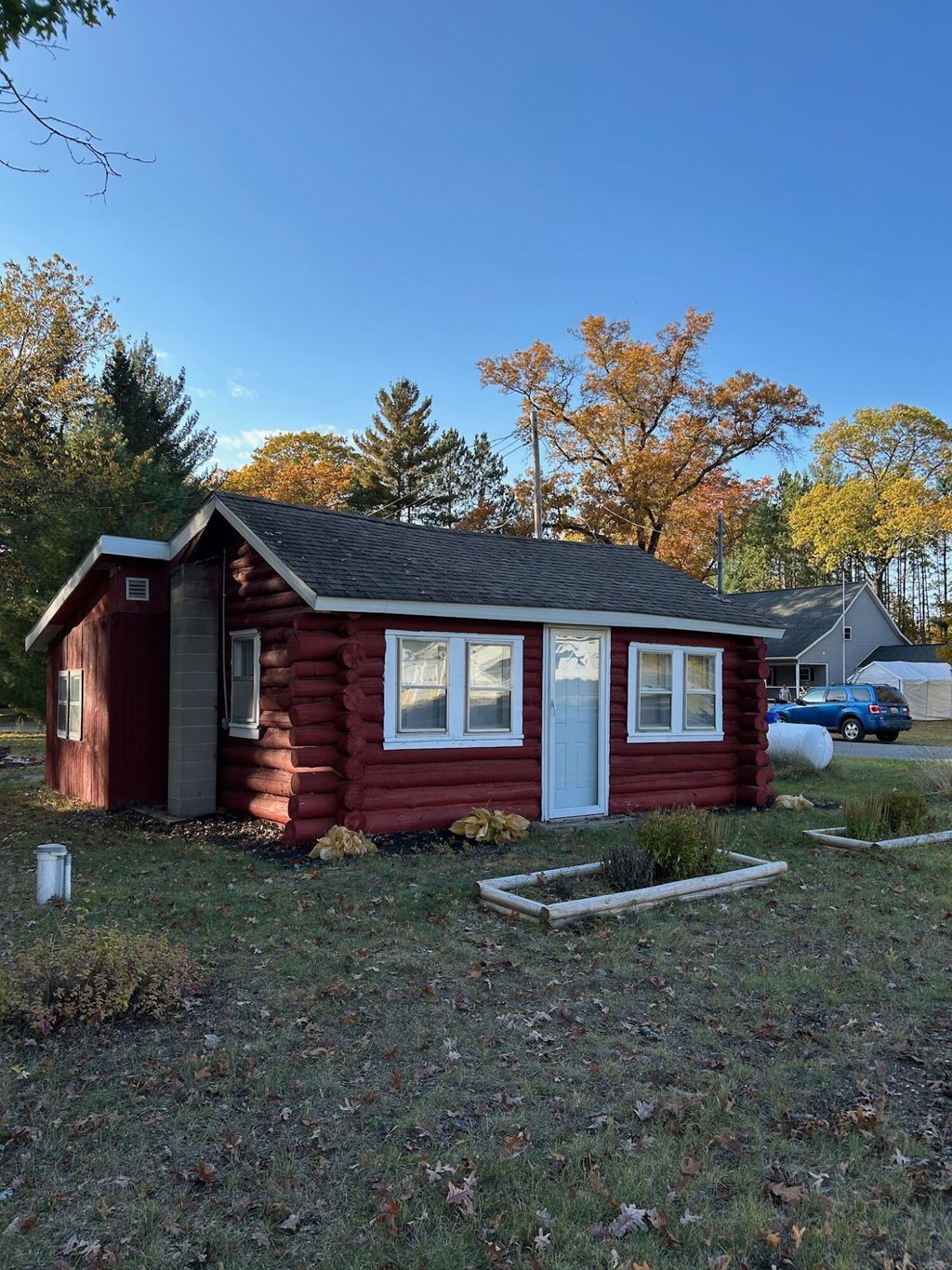 1416 Seaman Road, Norman township