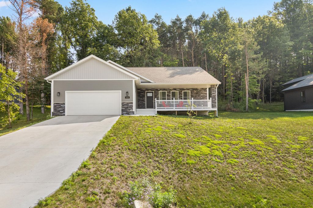1132 Farmington Drive, Unknown City