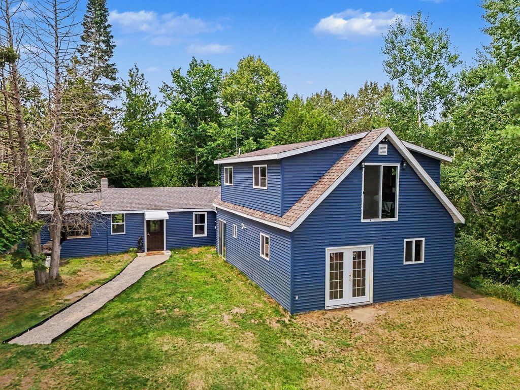 12599 Potter Road, Maple Grove township