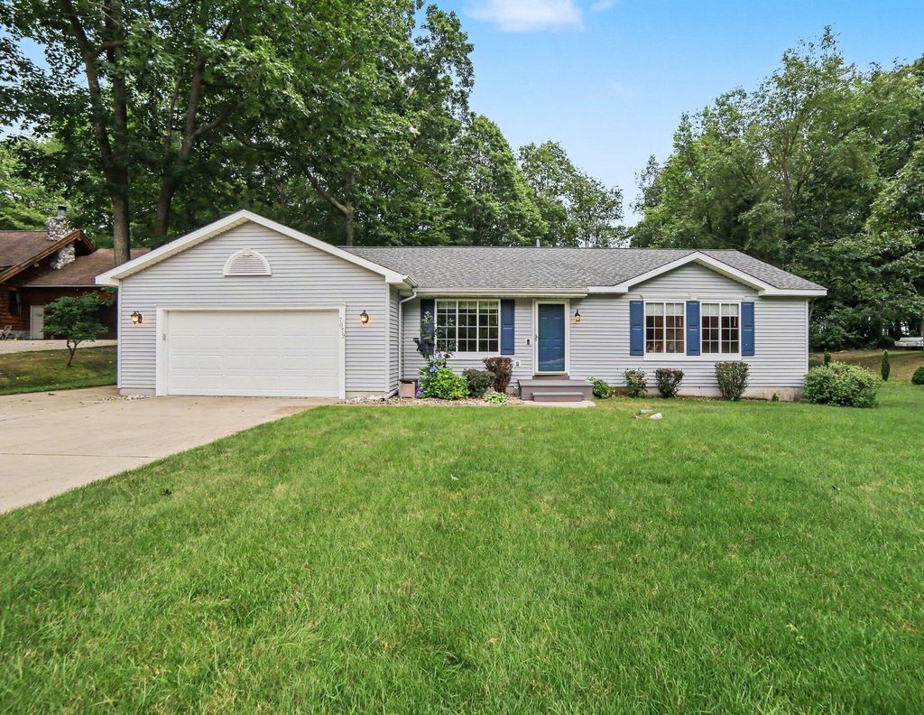 7079 W Decker Road, Hamlin township