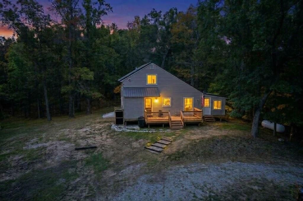 10619 N River Dr Ranch, Irons