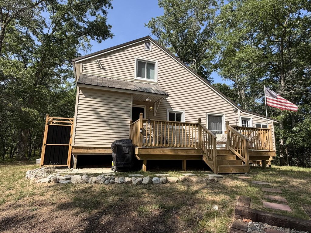 10619 N River Dr Ranch, Meade township