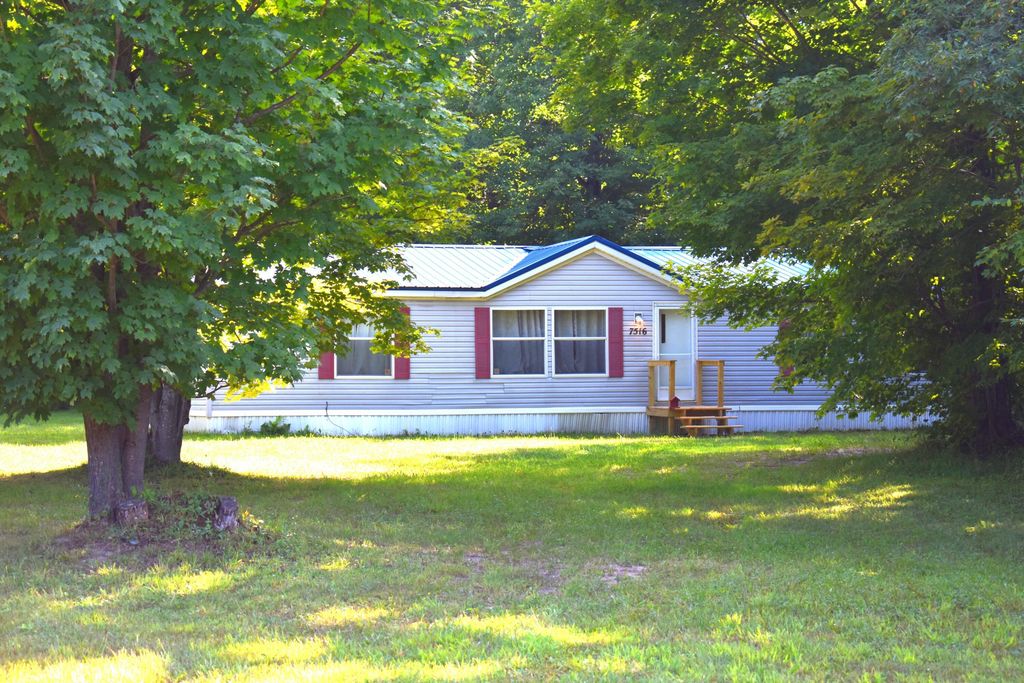 7516 Covert Road Ne, Unknown City