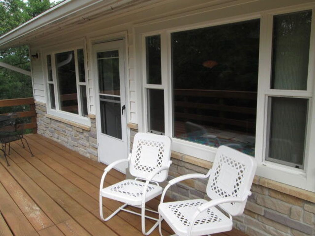 8453 N Perry Avenue, Pentwater