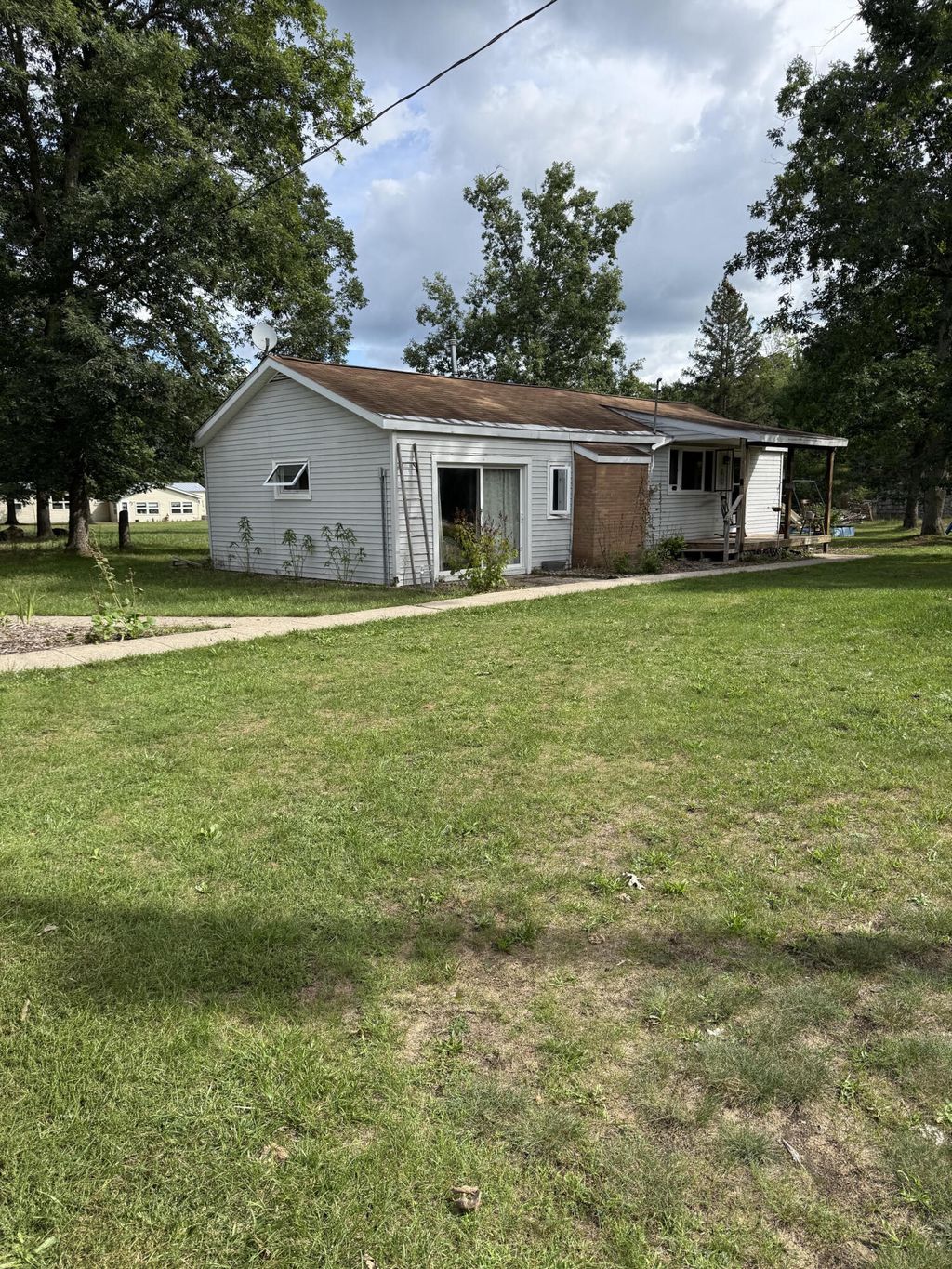 19520 Hoxeyville Road, Wellston