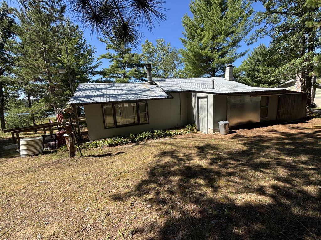 4833 S Astor Road, Baldwin