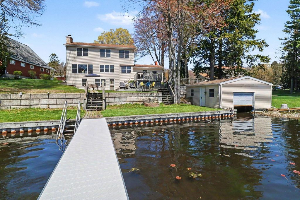 6875 W Illinois Street, Ludington