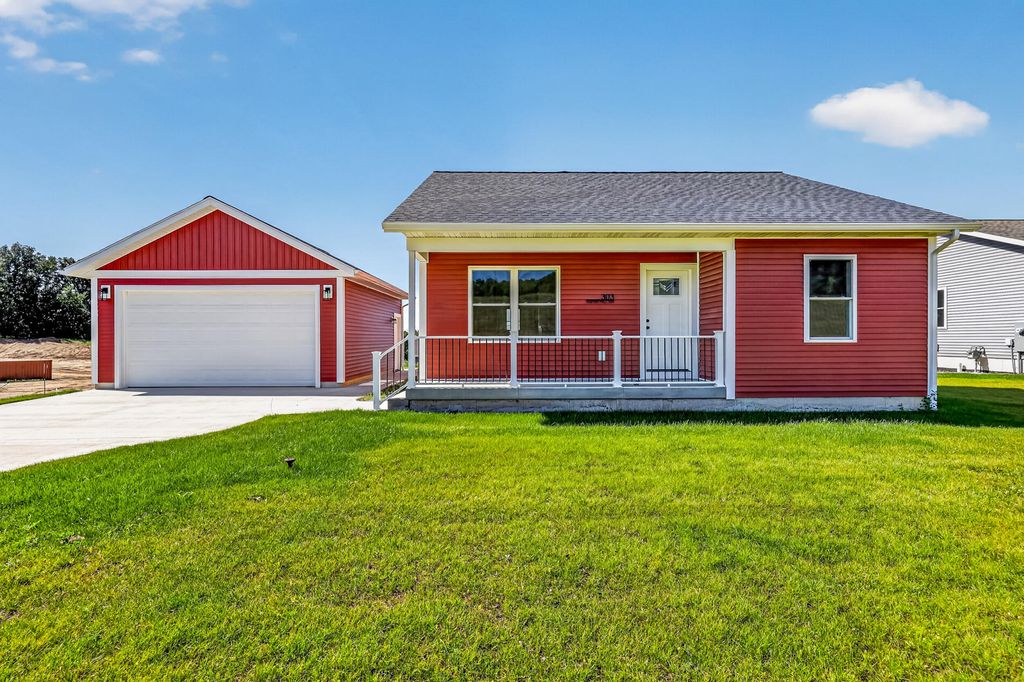 303 Aspen Hill Drive, Shelby