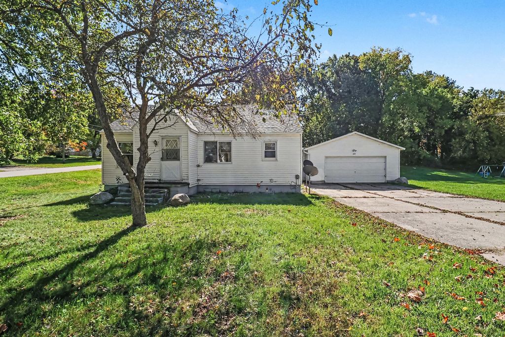292 E Michigan Avenue, Hesperia