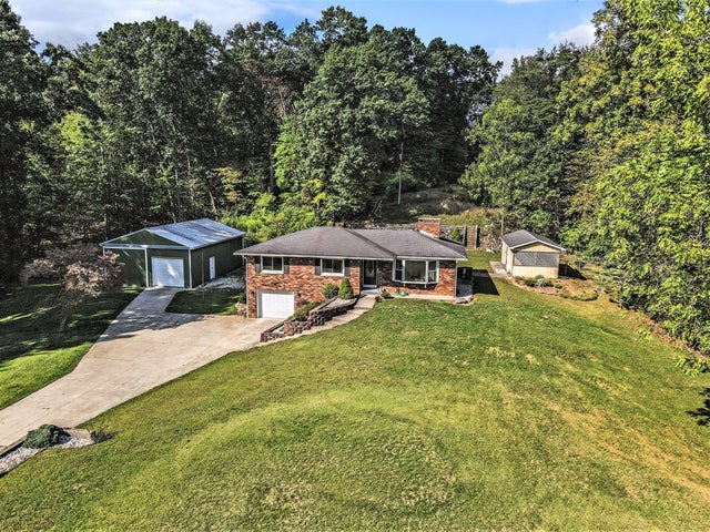 12372 Bidelman Road, Fabius township