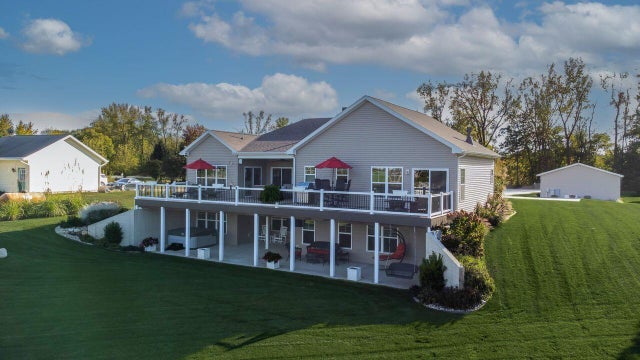 17088 Fawn River Road, White Pigeon township