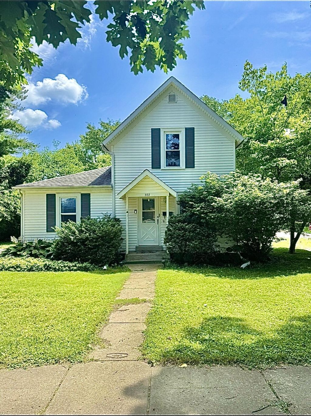 302 S Maple Street, Sturgis city