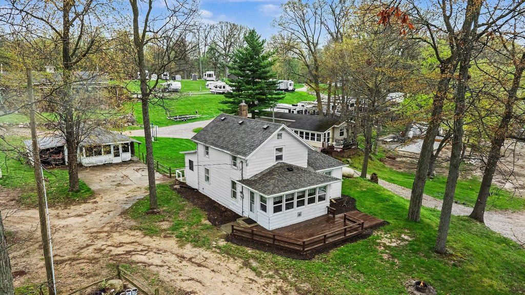 12377 Bair Lake Street Unit: 81, Jones