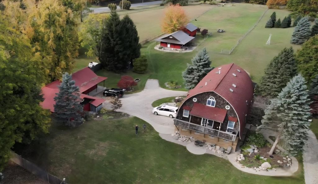 27546 Wait Road, Sherman township