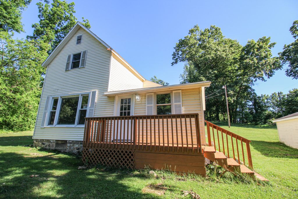 16620 Church Street, Volinia township