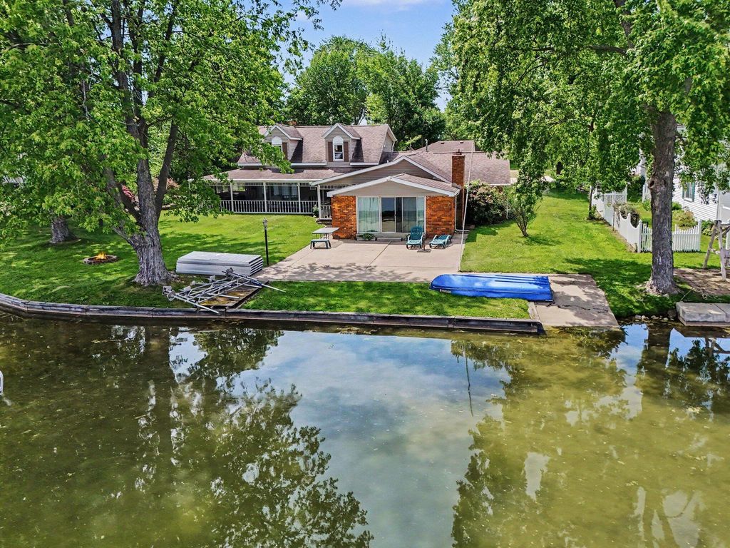 60641 Lennon Street, Nottawa township