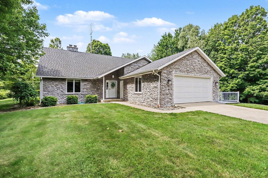 61214 Us-131, Fabius township