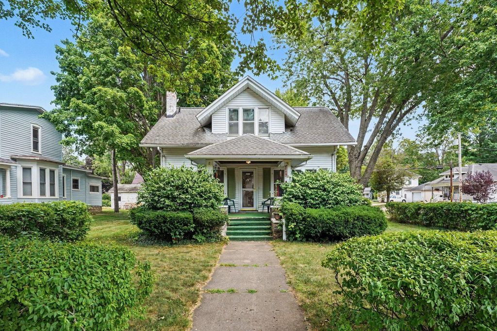 601 Elm Street, Three Rivers city