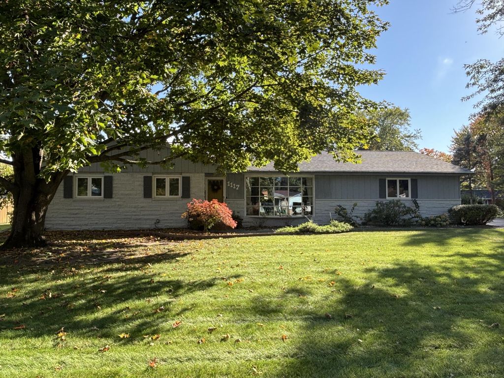 1117 Madison Avenue, Sturgis