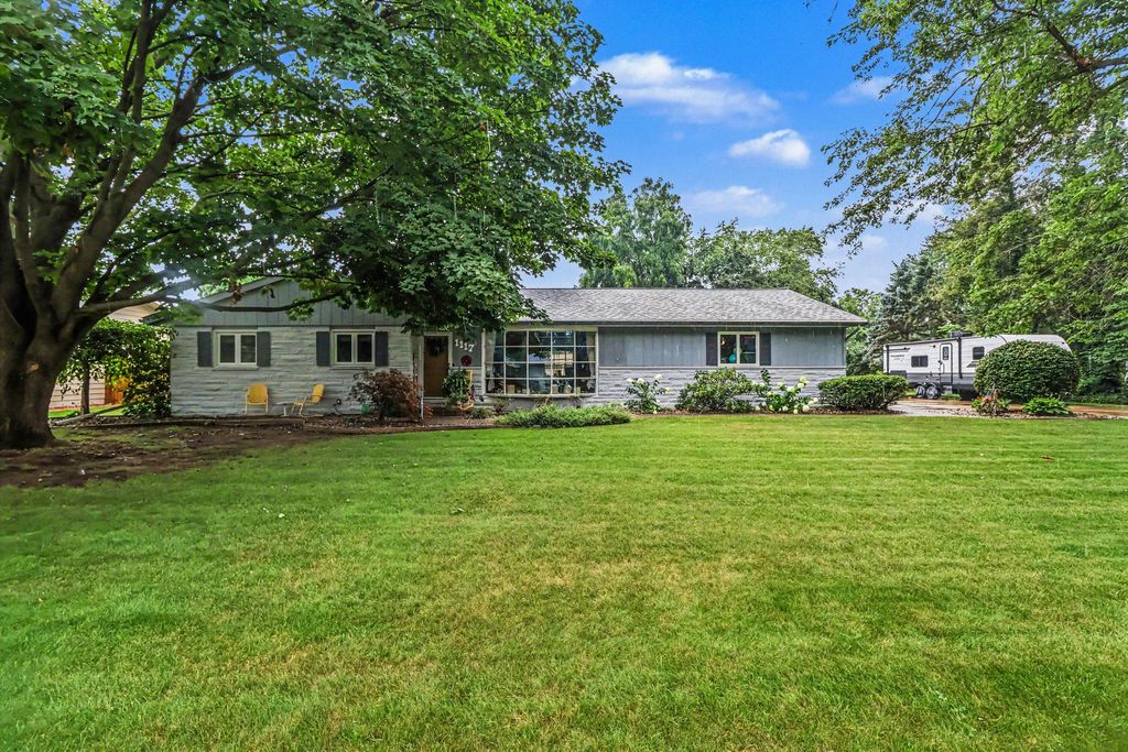 1117 Madison Avenue, Sturgis city