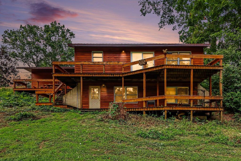 67747 Thunderbird Drive, Sherman township